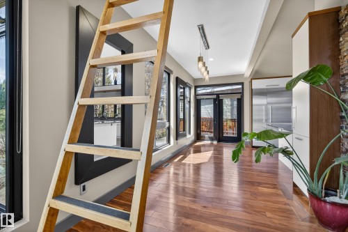 11908 41A Avenue, Edmonton, AB - Indoor Photo Showing Other Room