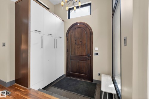 11908 41A Avenue, Edmonton, AB - Indoor Photo Showing Other Room