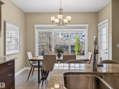 2729 Anderson Crescent, Edmonton, AB - Indoor Photo Showing Dining Room