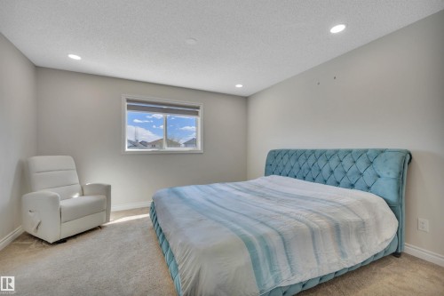 16109 129A Street, Edmonton, AB - Indoor Photo Showing Bedroom
