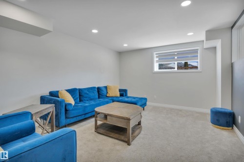 16109 129A Street, Edmonton, AB - Indoor
