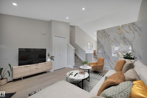 16109 129A Street, Edmonton, AB - Indoor Photo Showing Living Room