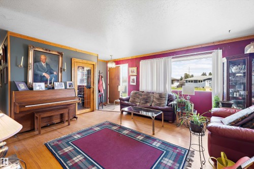 13508 111 Street, Edmonton, AB 