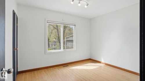 10919 68 Avenue, Edmonton, AB - Indoor Photo Showing Other Room