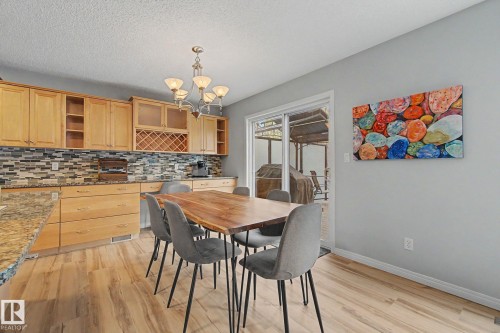 13536 149A Avenue, Edmonton, AB - Indoor Photo Showing Dining Room