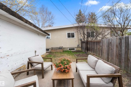 6509 90 Avenue, Edmonton, AB 