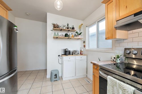 6509 90 Avenue, Edmonton, AB 