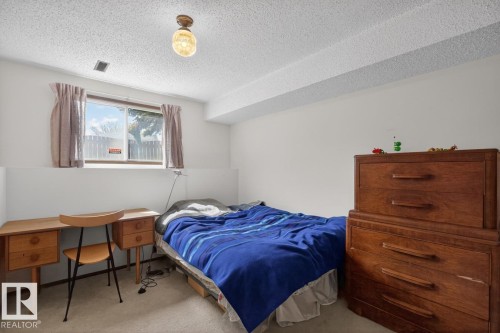 8317 157 Avenue, Edmonton, AB 