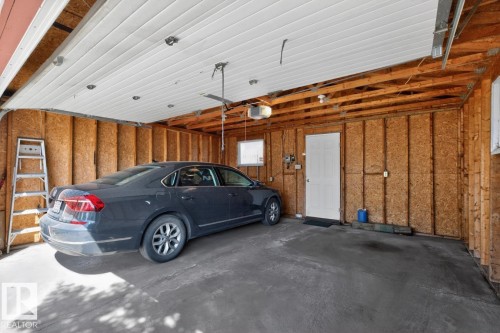 8317 157 Avenue, Edmonton, AB 