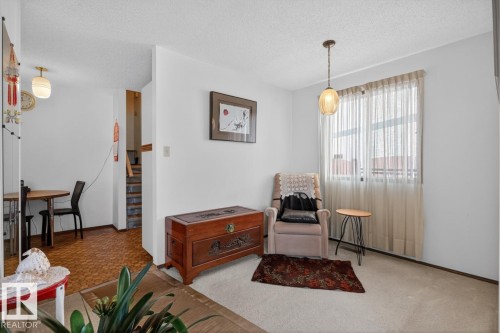 8317 157 Avenue, Edmonton, AB 