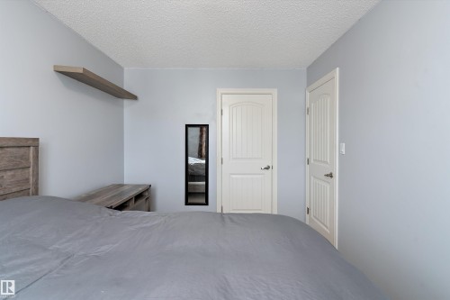 1332 72 Street, Edmonton, AB - Indoor Photo Showing Bedroom