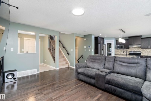 1332 72 Street, Edmonton, AB - Indoor Photo Showing Living Room