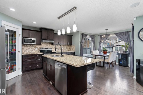 1332 72 Street, Edmonton, AB - Indoor Photo Showing Kitchen With Stainless Steel Kitchen With Double Sink With Upgraded Kitchen
