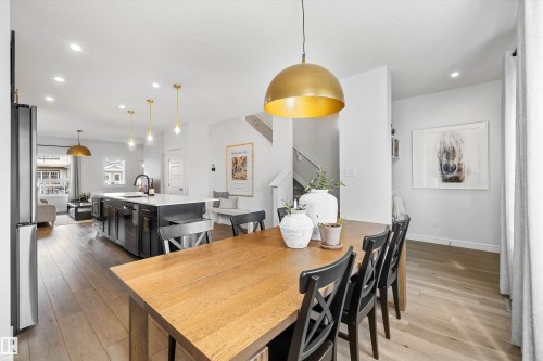 6437 177A Avenue, Edmonton, AB - Indoor Photo Showing Dining Room