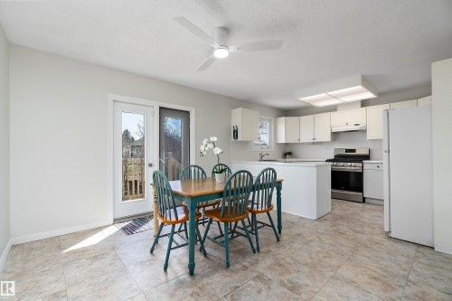 5421 46 Street, Stony Plain, AB - Indoor