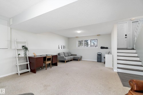 5421 46 Street, Stony Plain, AB - Indoor