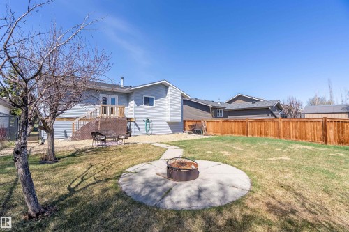 5421 46 Street, Stony Plain, AB - Outdoor