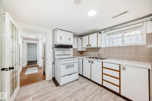 11926 77 Street, Edmonton, AB - Indoor Photo Showing Kitchen With Double Sink