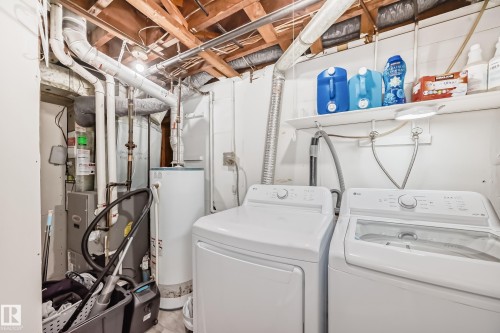 11926 77 Street, Edmonton, AB - Indoor Photo Showing Laundry Room