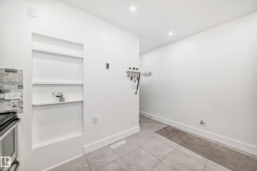 11926 77 Street, Edmonton, AB - Indoor Photo Showing Other Room