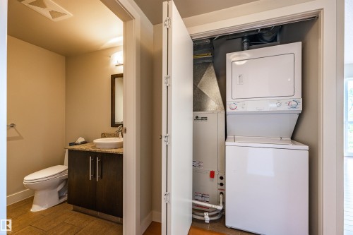 304 10046 117 Street, Edmonton, AB - Indoor