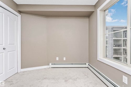 304 274 Mcconachie Dr Nw, Edmonton, AB - Indoor Photo Showing Other Room