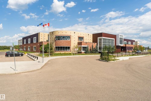 304 274 Mcconachie Dr Nw, Edmonton, AB - Outdoor