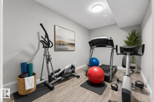 6813 Knox Loop, Edmonton, AB - Indoor Photo Showing Gym Room