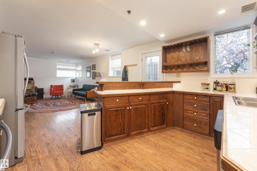 101 9131 99 Street, Edmonton, AB - Indoor Photo Showing Kitchen With Double Sink