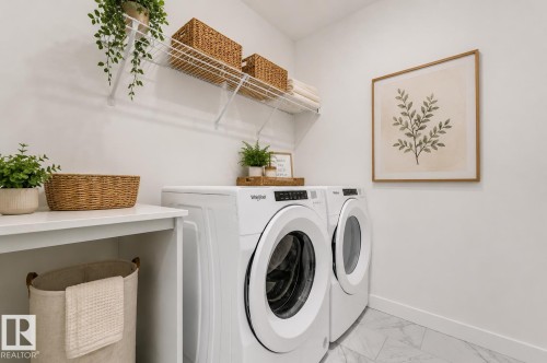 3417 Craig Landing Landing, Edmonton, AB - Indoor Photo Showing Laundry Room