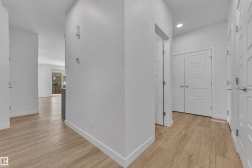 3417 Craig Landing Landing, Edmonton, AB - Indoor Photo Showing Other Room