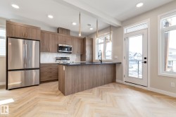 2 16231 19 Avenue  Edmonton, AB T6W 5C6