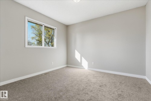 7929 95B Avenue, Fort Saskatchewan, AB - Indoor Photo Showing Other Room
