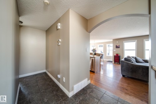 12627 16 Avenue, Edmonton, AB - Indoor