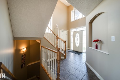 12627 16 Avenue, Edmonton, AB - Indoor Photo Showing Other Room