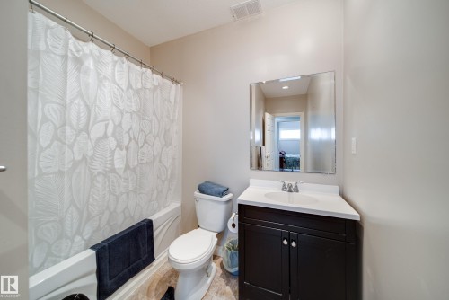 12627 16 Avenue, Edmonton, AB - Indoor Photo Showing Bathroom