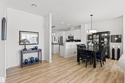 16 50 Oakridge Drive, St. Albert, AB - Indoor Photo Showing Other Room