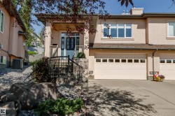 16 50 OAKRIDGE Drive St. Albert, AB T8N 7A1