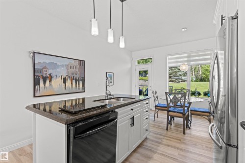 16 50 Oakridge Drive, St. Albert, AB - Indoor Photo Showing Other Room