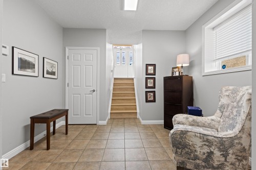 16 50 Oakridge Drive, St. Albert, AB - Indoor Photo Showing Other Room
