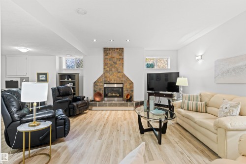 16 50 Oakridge Drive, St. Albert, AB - Indoor Photo Showing Living Room With Fireplace