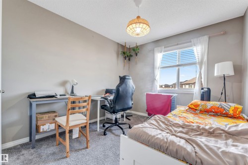 8041 Chappelle Way, Edmonton, AB - Indoor