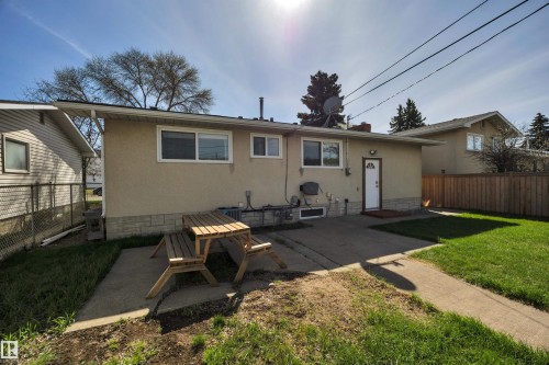 4316 53 Street, Leduc, AB - Outdoor