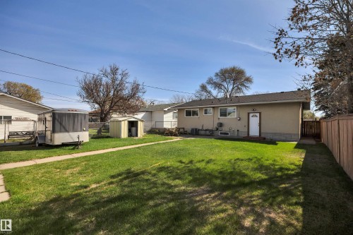 4316 53 Street, Leduc, AB - Outdoor