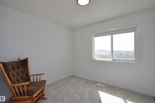 253 Marquis Boulevard, Edmonton, AB - Indoor Photo Showing Other Room