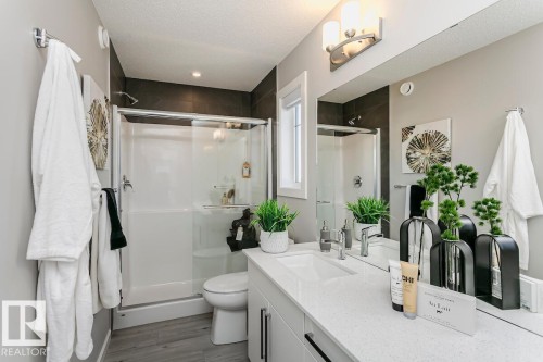 412 26 Street, Edmonton, AB 