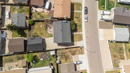 10207 165 Avenue, Edmonton, AB - Outdoor