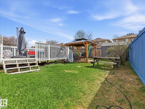15135 43 Street Nw, Edmonton, AB - Outdoor
