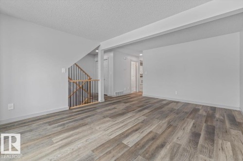 31 9935 167 Street, Edmonton, AB - Indoor Photo Showing Other Room