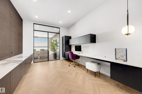 71 Birchcliff Road, Birchcliff, AB - Indoor Photo Showing Other Room